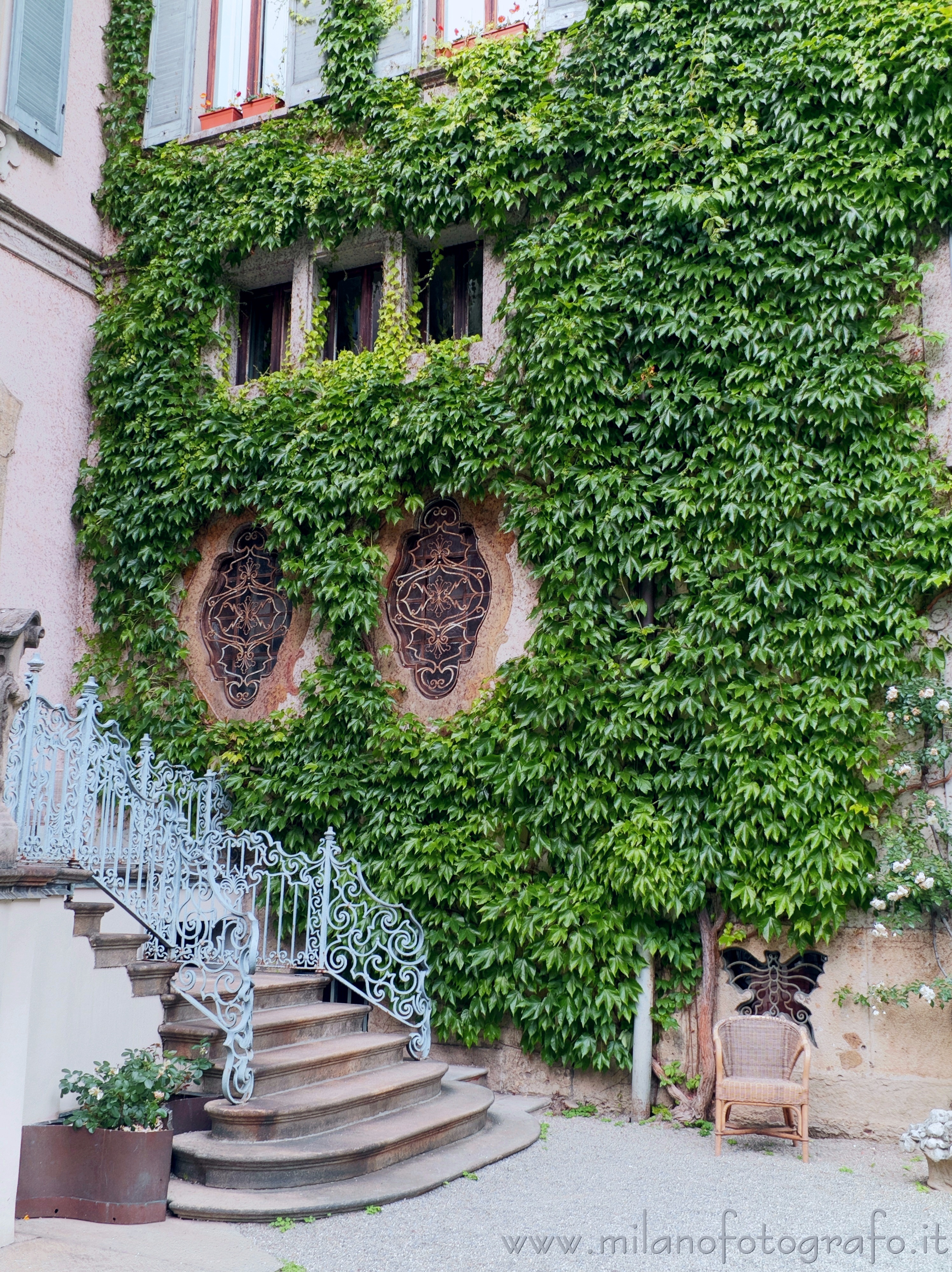 Milan (Italy) - Neobaroque windows in the eastern wing of House of the Atellani and Leonardo's vineyard